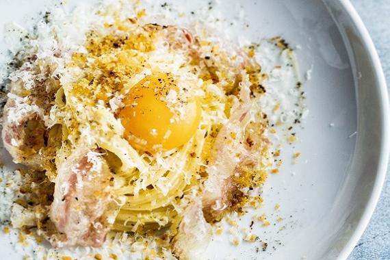 carbonara-denny-imbroisi-recette_teletravail Pâtes carbonara