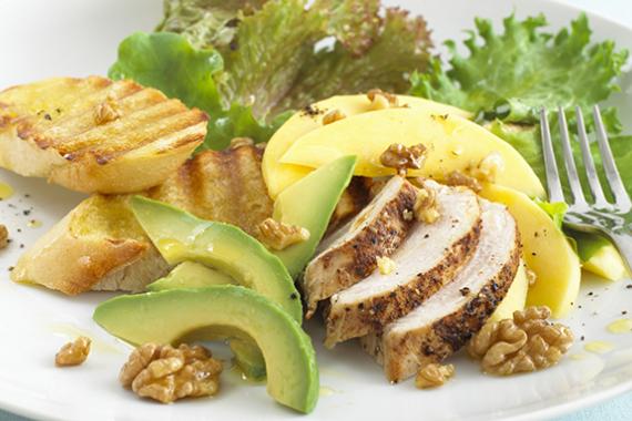 salade-poulet-avocat-recette-teletravail Salade poulet avocat